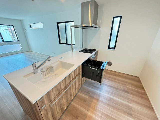 藤沢市辻堂元町　全3棟　1号棟のキッチン
