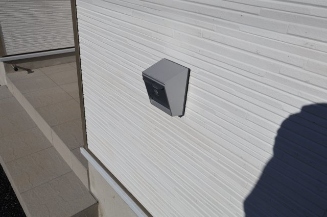 《仲介手数料無料》西区大字宝来1279-1新築一戸建てクレイドルガーデンのその他|EV用コンセントが付いていますが電源の引込には別途費用がかかります。
撮影日 2025年11月10日 13:45 晴れ