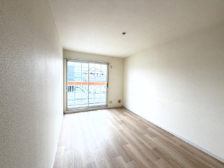 【寝室】 | ホワイトハウスフォーレント・ヒロ