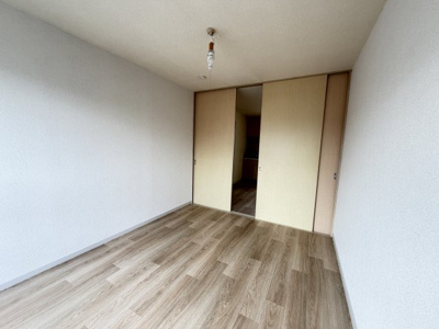 【寝室】 | ホワイトハウスフォーレント・ヒロ