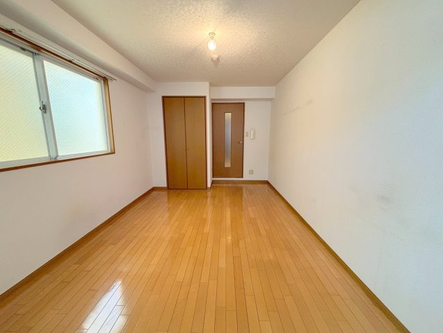 ヴィラ・シフォネットの居間・リビング