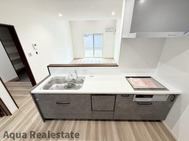 丸亀市飯山町川原の新築一戸建のキッチン|キッチンです