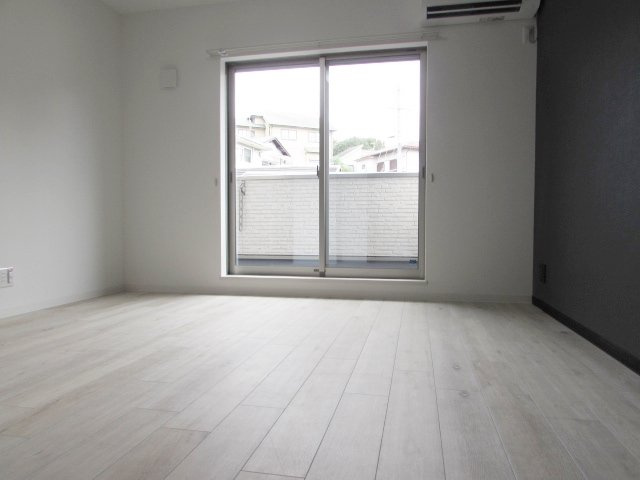 クレアモントヒルズ宝塚の居間・リビング|ゆったり過ごせるリビングです