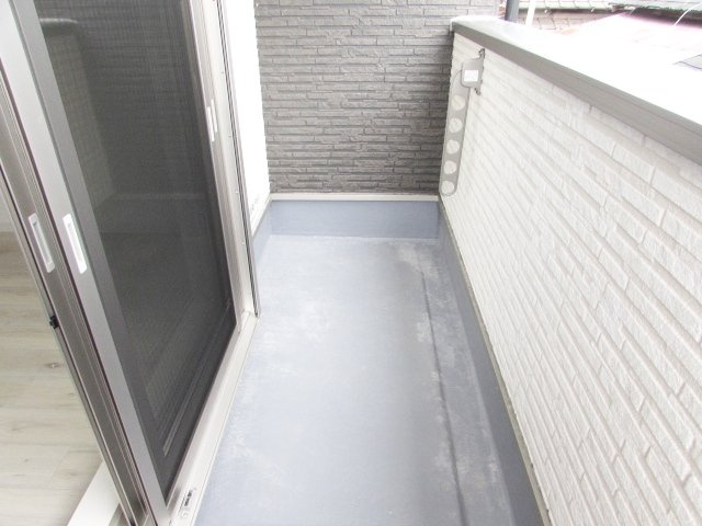 クレアモントヒルズ宝塚のバルコニー|バルコニーがあります