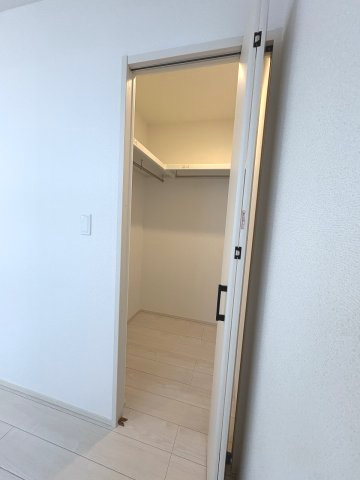 【収納】 | 福岡市城南区友泉亭　2号棟（全2棟）【仲介手数料無料・0円】 | 現地写真。