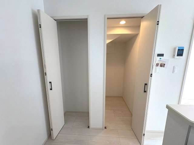 【キッチン】 | 福岡市城南区友泉亭　2号棟（全2棟）【仲介手数料無料・0円】 | 現地写真。