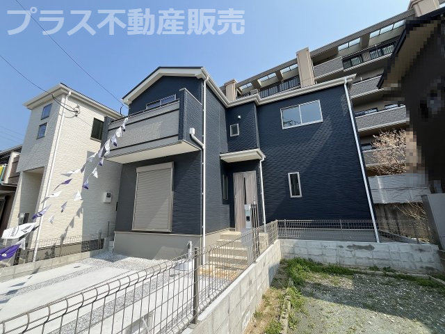 【外観】 | 福岡市城南区友泉亭　2号棟（全2棟）【仲介手数料無料・0円】 | 現地写真。同じ物件を見るなら、プラス不動産販売にお任せ下さい。