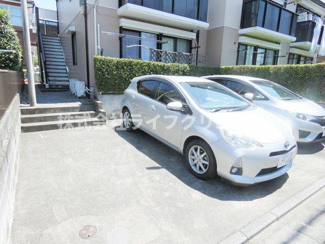 サン・ラザールの駐車場