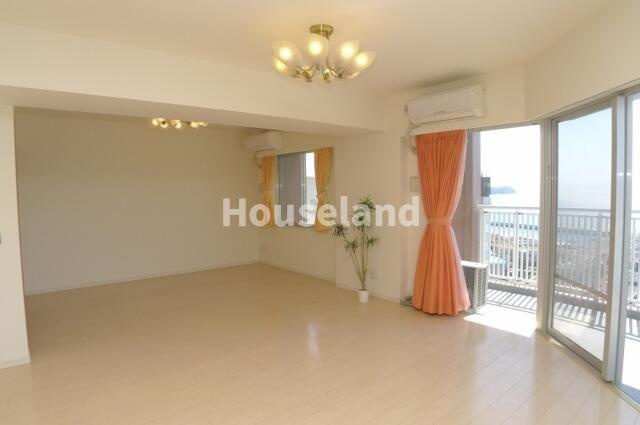 和歌山マリーナシティ・シエルヴィータの居間・リビング