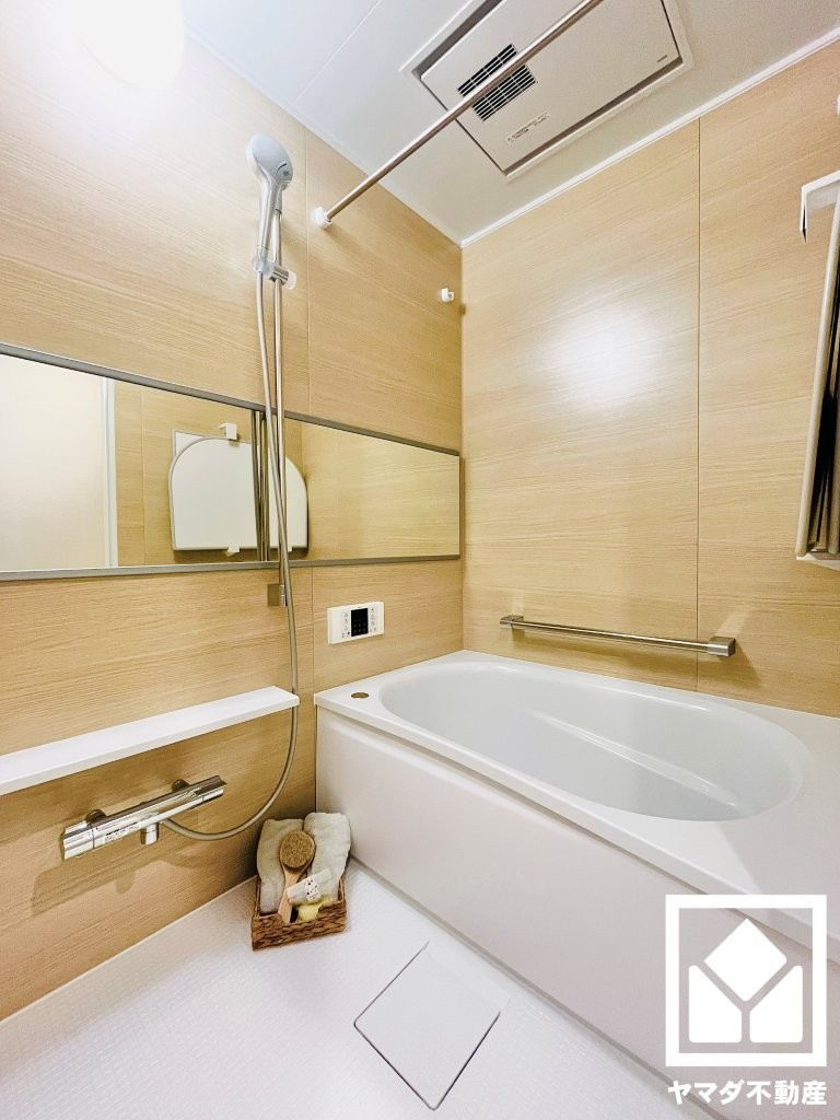 グラン・コート北宇治2の浴室