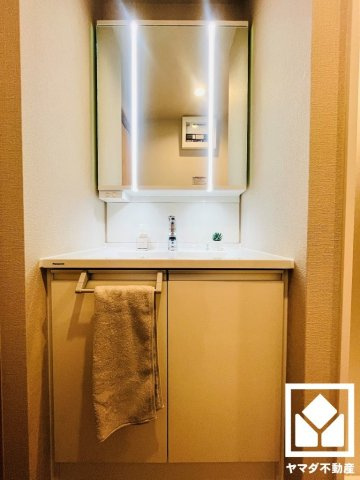 グラン・コート北宇治2の独立洗面台