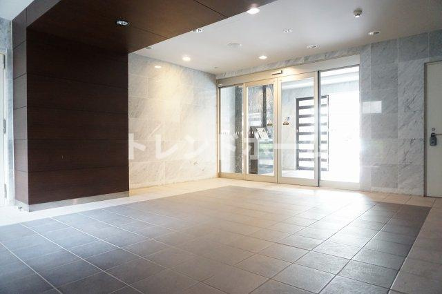 プレサンス天満橋アンジェのエントランス|選べる家電プランあり！！