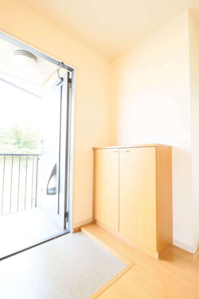 シャーメゾン・エクセルの玄関