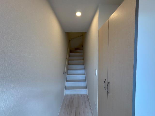 アルバ西岡本の玄関|玄関