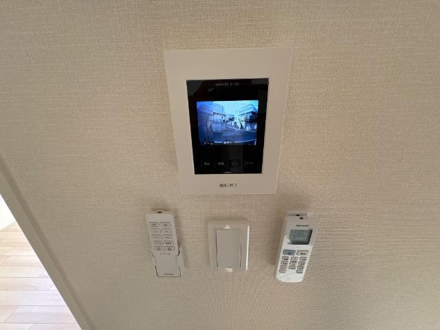 アルバ西岡本のセキュリティ|カメラ付きインターホン