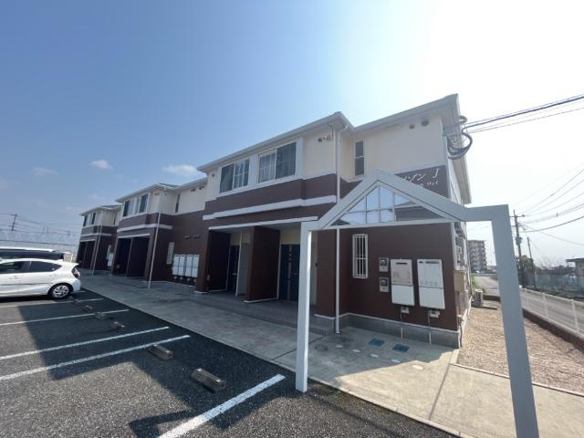 メゾン　Ｊの外観|外観写真（昼）