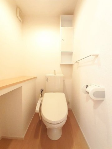 コッティ大泉のトイレ|清潔感のあるトイレです