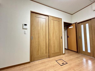 【居間・リビング】