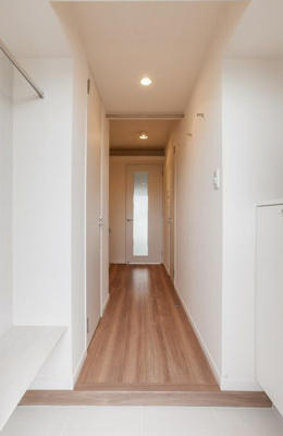 【玄関】 | コモテリア渡辺通　仲介手数料半額！　HPに初期費用掲載！