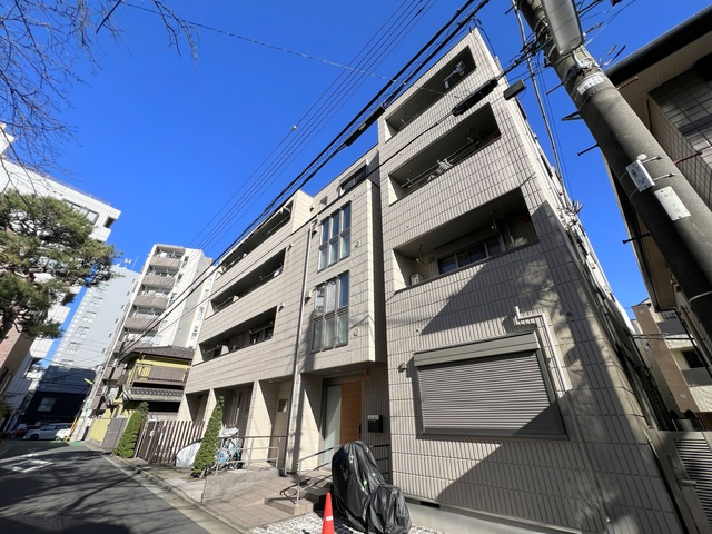 ロイヤル三軒茶屋の外観|★耐震構造の旭化成へーベルメゾン★