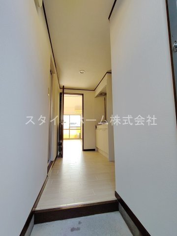 ウイングコート三ノ輪の玄関|イメージ写真です。