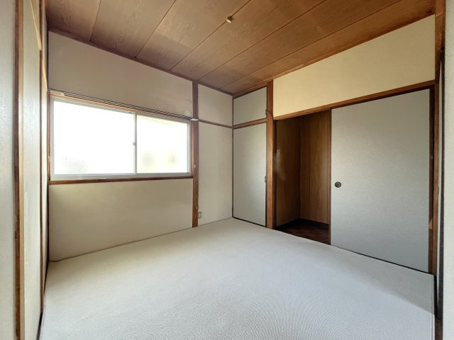 田中アパートの居間・リビング