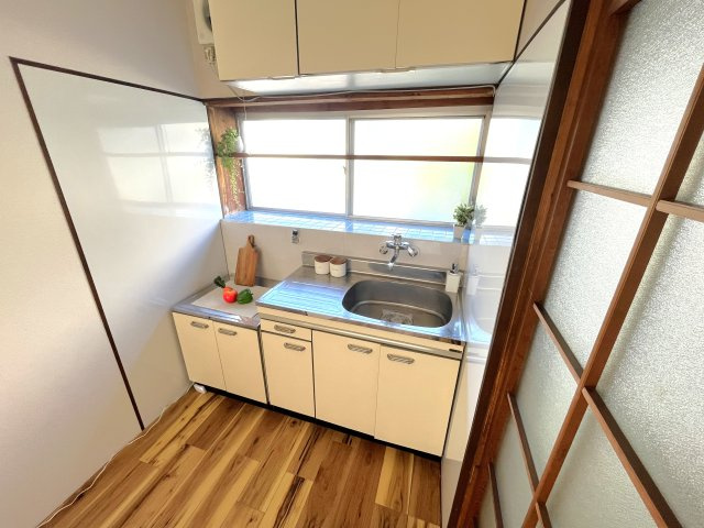 田中アパートの居間・リビング