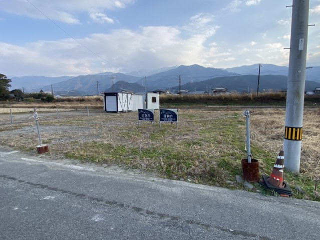 西条市飯岡1777-1　売土地の外観