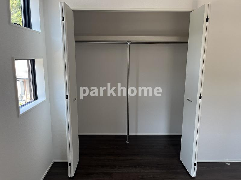 高知市朝倉丙　4期2棟-1 新築戸建ての収納|２F:5.25洋室クローゼット（西）