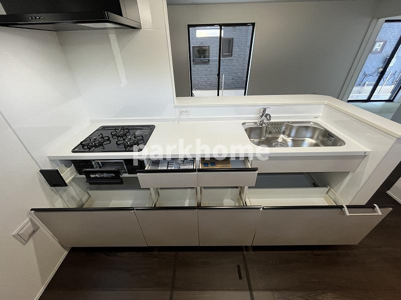 高知市朝倉丙　4期2棟-1 新築戸建てのキッチン