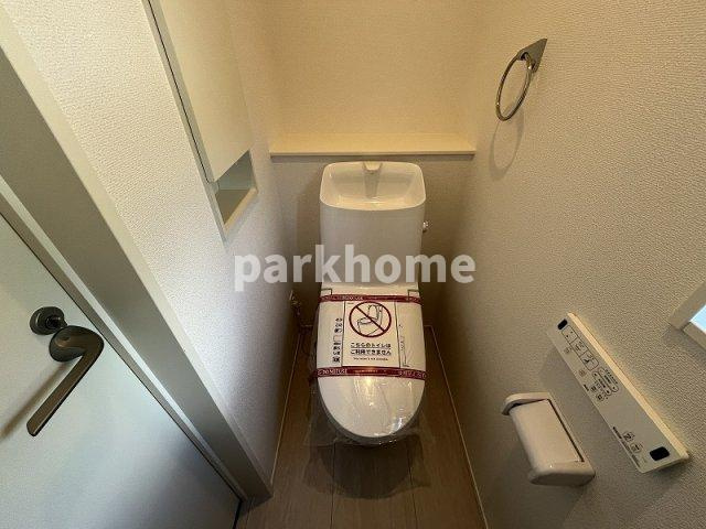 高知市朝倉丙　4期2棟-1 新築戸建てのトイレ|2F