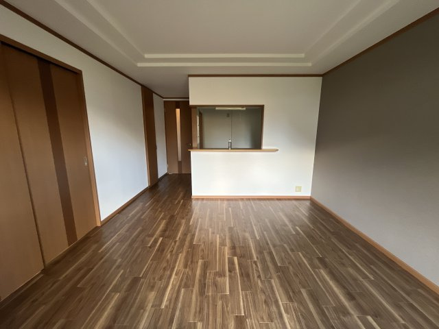 ホワイトベルの居間・リビング