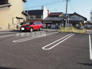 【駐車場】