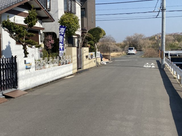 木津川市木津南後背　中古戸建の前面道路含む現地写真|前面道路含む現地写真です