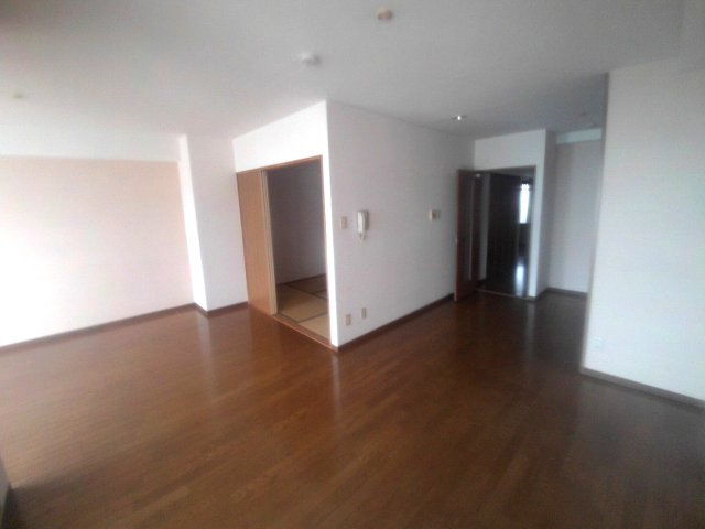 シーサイドパストラル林崎Ⅱの居間・リビング