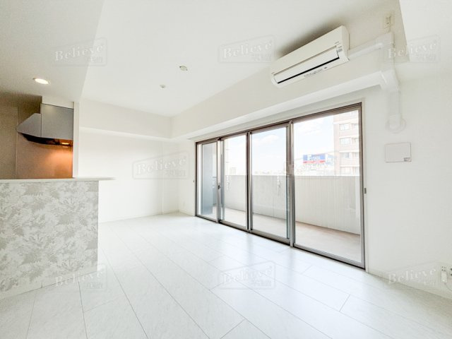 アーバンコート中央町の居間・リビング|広いリビングです☆