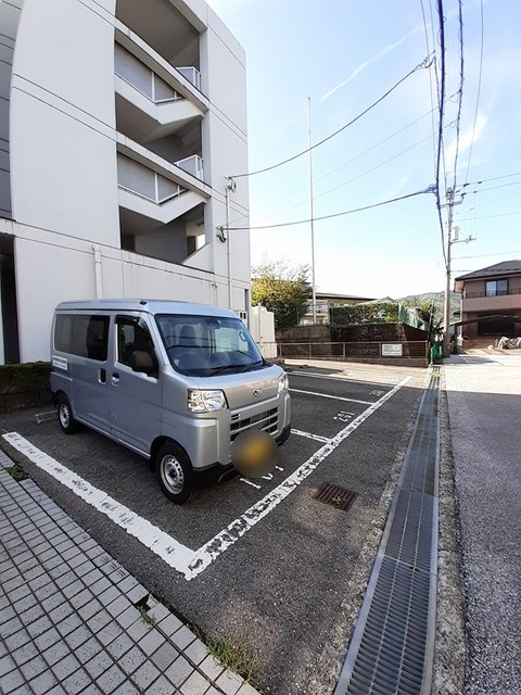 グランデール　一本松の駐車場|駐車場