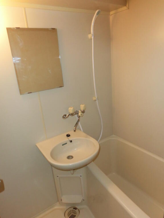 ステイツ久留米の浴室