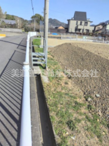 ６５０４８　岐阜市粟野西８丁目土地の周辺