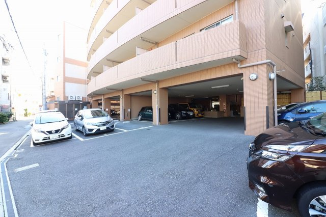 【駐車場】 | コモドガーデンヤマイチⅠ