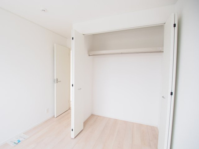 【洋室】 | 瀬上町柳沼