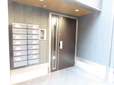 【エントランス】 | D-SOLACE幕張本郷