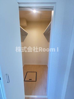 【キッチン】 | ジュネス・旭化成ヘーベルメゾンHEBEL HAUS | コンパクトなキッチンで掃除もラクラク