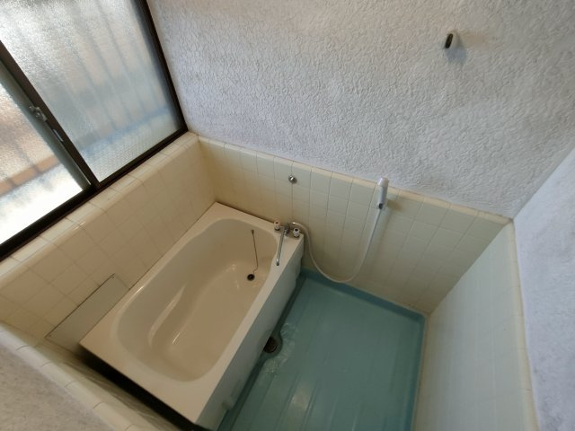 カトレアコーポの浴室|ゆったり過ごせるお風呂です