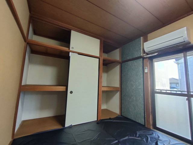 カトレアコーポの収納|便利な収納スペースです