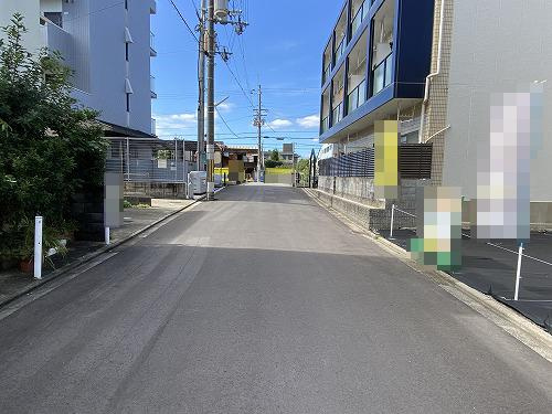 上京区堀川町 新築未入居戸建(2号地)の前面道路含む現地写真