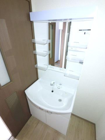 【独立洗面台】