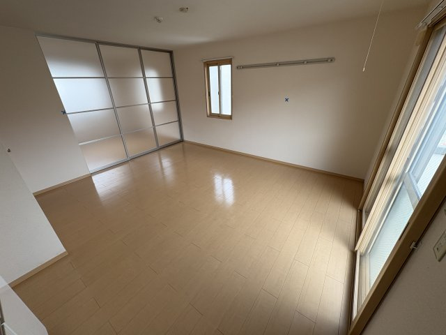 ラフィーネ林Ⅱの居間・リビング