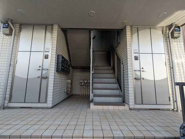 メゾン経堂のロビー|エントランス