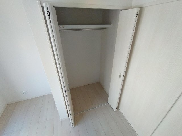 神戸市長田区平和台町１丁目のアパートの収納|クローゼット